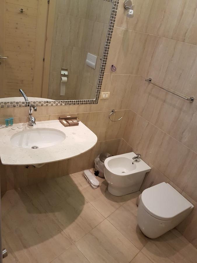 Ventus Harbor Hotel Durrës Habitación foto