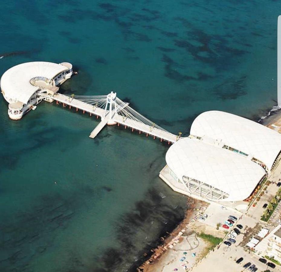 Ventus Harbor Hotel Durrës Exterior foto